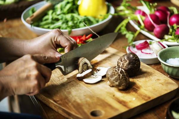 Recreation Sponsoring Cooking with Chef T