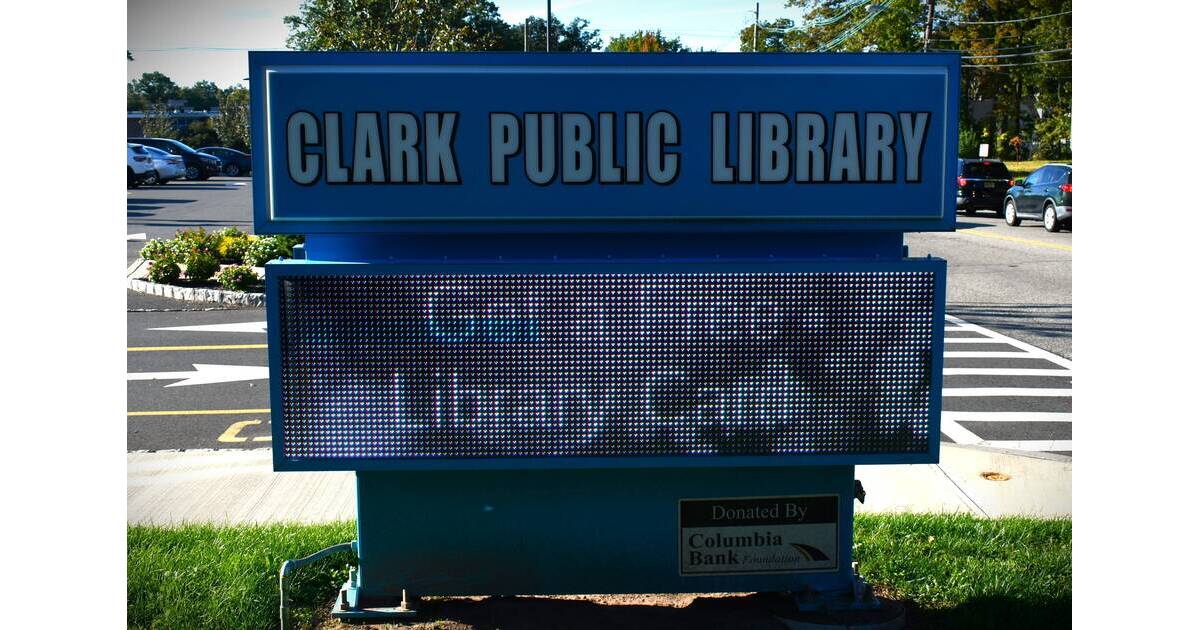 Visit Clark Public Library This Thursday for a Spring Watercolor