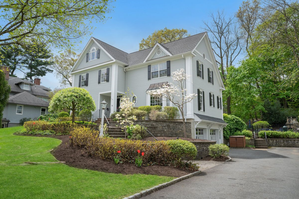 15 Hillside Avenue, Madison 2,550,000 Chatham, NJ Real Estate