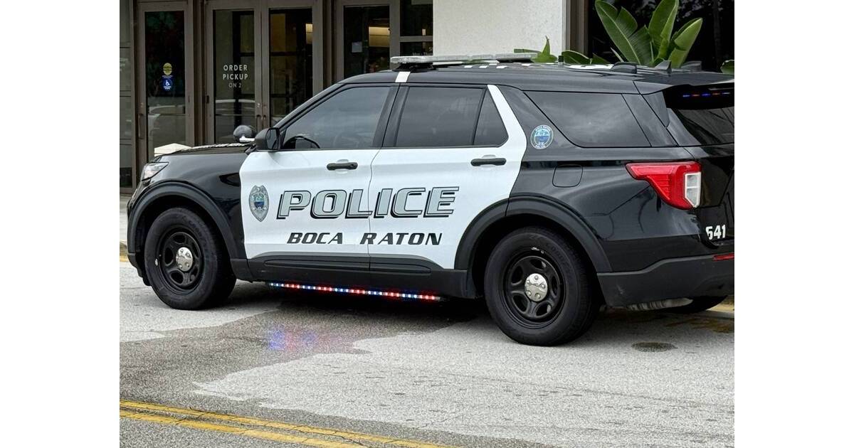Man Charged with DUI After Crashing SUV Into Boca Raton Light Pole ...