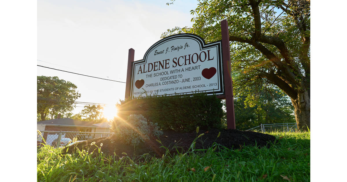 Roselle Park Board of Education Recognizes Aldene Elementary Students