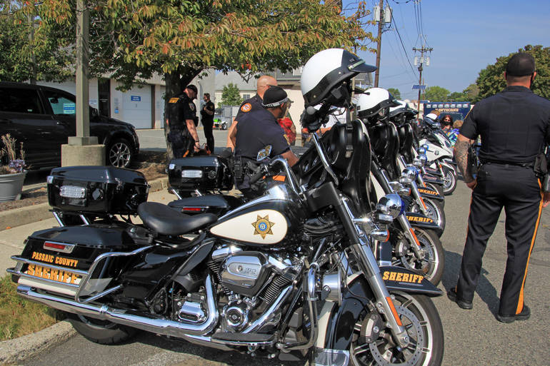 Police Chief Richard McAuliffe Saluted with a "Clap Out" on His