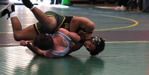 Carousel image 2246666a2cb75d6860f8 0108 rnh b2 sports photo   wrestling 1