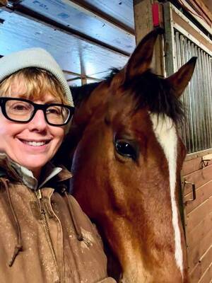 Carousel image 5140c4b73fe3c0be137f 0312 rnh a5 column photo   horses of unbridled 1