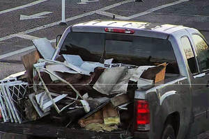 Carousel image e271800a667bdb054847 06122024 trash filled truck