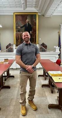 Carousel image 378f68edbed01d63d23d 08 26whos hudson oe 