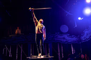 Carousel image 9a8dd824f43a1c116c5e 09 26ent shakespeare and co