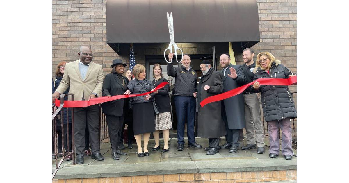 Paterson Lures Kosher Canadian Food Distributor Paterson, NJ News