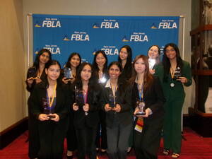 Carousel image 33f2652cef02133a9310 100 1411