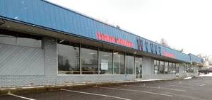 Carousel image 6fabb78f1f495452059d 10 26news healy blvd