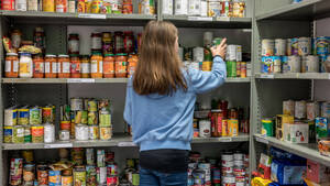 Carousel image 78fd7682b0484aebb110 10282025 cam food bank  shutterstock 1342132271