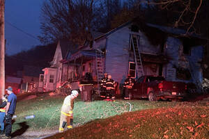 Carousel image 16f954ac8669719bcf52 11 15 whitehall fire pic edited