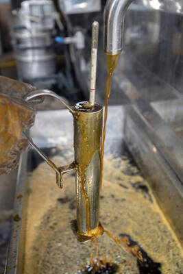 Carousel image 7d0676fad58c3b9089ba 11 25news front page millers crossing maple syrup photo 1  scaled