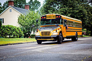 Carousel image 0178319d92f6b1558ba1 12 27 easing bus fleet transition pic