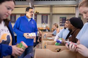 Carousel image 5122fa79949683881a9c 13 26schols king 