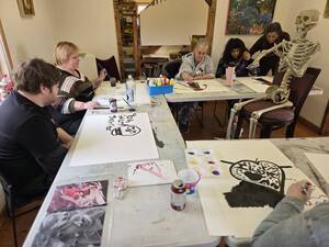 Carousel image 7fc5a21e3a5f474365e7 14 26news art school photo 1