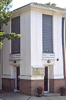 Carousel image afaab5e9f91b373f5508 1 5 25 cropped pannell learning center