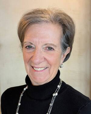 Carousel image 420adbb41f72e4eacdd2 16 26comm linda levitt  hillsdale safe at home