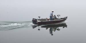 Carousel image b9b6d4897256915f7350 16 26comm motor boat 