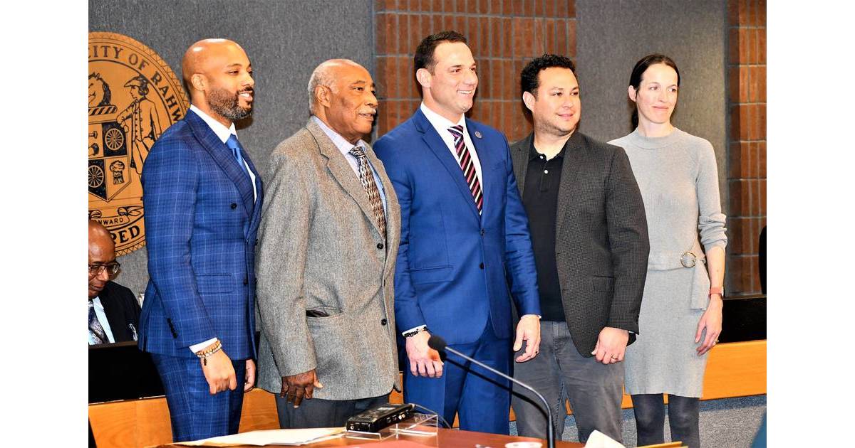 Mayor, Council Members Sworn in for New Terms in Rahway;