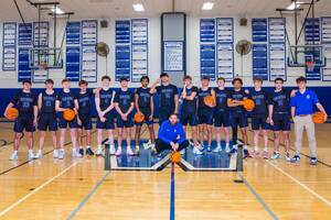 Carousel image 074c69 estfield igh chool oys asketball