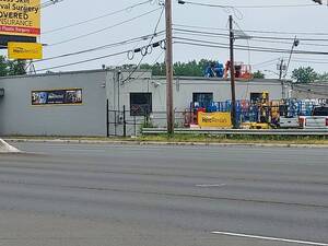 Carousel image 119421cf7f3edfdb8ee5 2025 herc rentals route 17 north hasbrouck heights august 7 2025