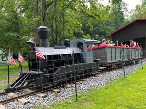 Carousel image 134ec36c11a63c3c634d 20 26comm pomeroy railroad seth leaves the station reduced file size