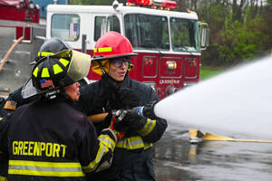 Carousel image 2629eab8ac2cd8ca660f 20 26schols questar fire 