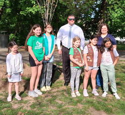 Carousel image 27ae59aef409ae492800 20260424 164135