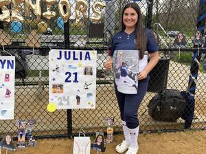 Carousel image 6133f51dc4e63f286e23 2024 hasbrouck heights grad julia campen senior day with gifts by jenna glinko
