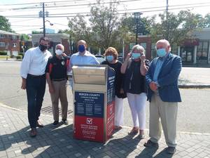 Carousel_image_8b5c8c6913ecb04d186f_2020_primary_ballot_box_photo_fort_lee_june_2020_margaret_frontera