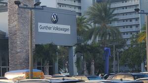 Carousel image bba9737062a8f64ef2f5 20251013 181432