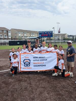 Carousel image d64de4c5554f4b23dfb3 2025 hasbrouck heights u10 ll champs team pic