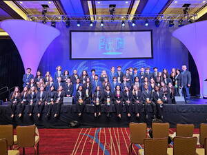 Carousel image 22bd5eeecb94ccc0ef0b 2318545047293772105