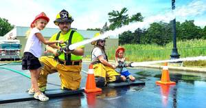 Carousel image 4ef095dcb0aba5aa3b2e 29 25comm fasny water wars