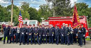 Carousel image a8efaa8ed50006339691 29 24news stuyvesant fire company 1 facebook page