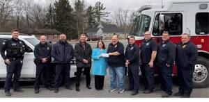 Carousel image bf6a2da5954a0d55a1a5 3 17 community new pic