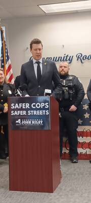 Carousel image 2ac22cae91b80cada317 3 3 e.g. police dollars pic