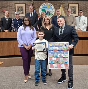 Carousel image 6e0903c2188601a69cd2 4199972983423649113