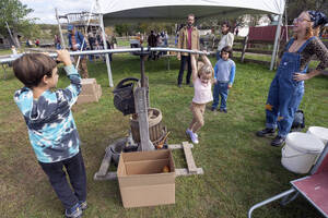Carousel image e113e56b0c6deb60db56 42 25news facebook front page photo hawthorne valley fall fest 