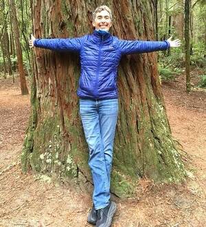 Carousel image e6dc5bd32585694a1397 4 26 26 liz cutler tree hugging