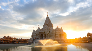 Carousel image b76401b31c5551d2a19f 4 3 26 baps temple cropped