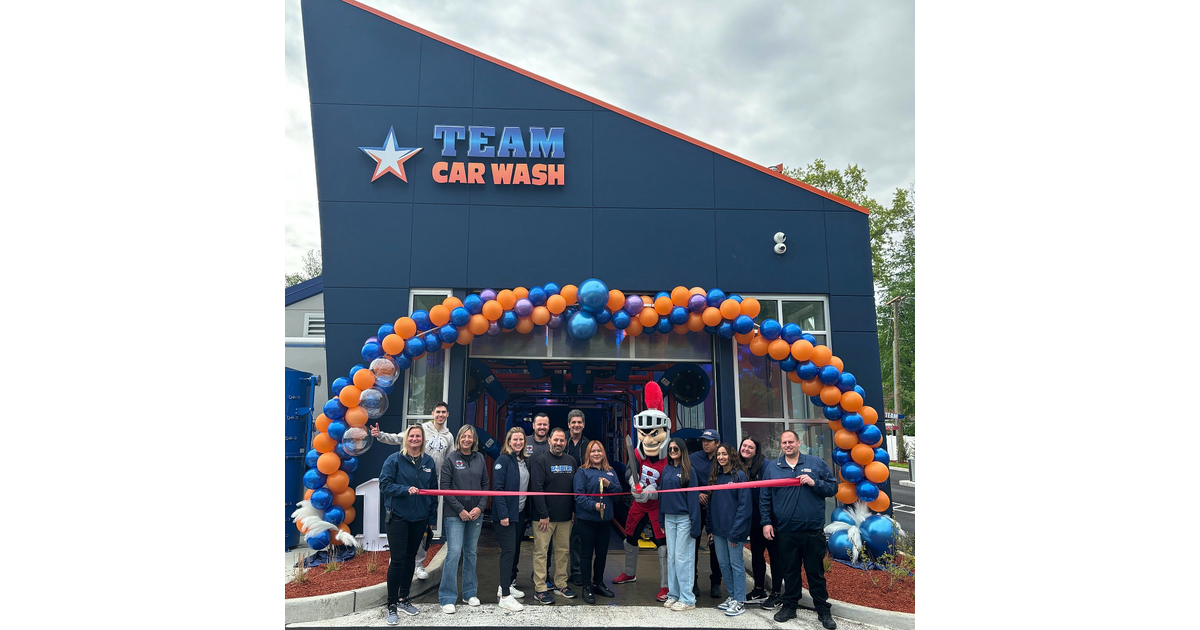 Team Car Wash Holds Grand Opening on Route 22 in Scotch Plains Scotch