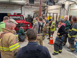 Carousel image 3f6a454f1c6a025ba5c8 44 25blot canaan protective fire company drill