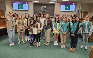 Carousel image e6dfeb0aa5a9e5ee00e6 55141959984 6a24ef912b o