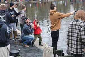 Carousel image 206a63 oylestown fishing derby hapman ark