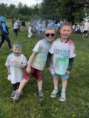 Carousel image b28484c734551fb1ccdf 6 6 color run