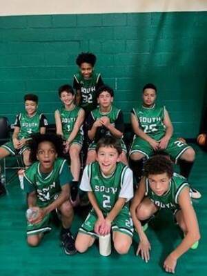 Carousel image 8ba59d1a36e60bcef8cb 6th grade travel team green