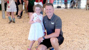 Carousel image ee3668113f8b5534e220 8 29 fair cow milking