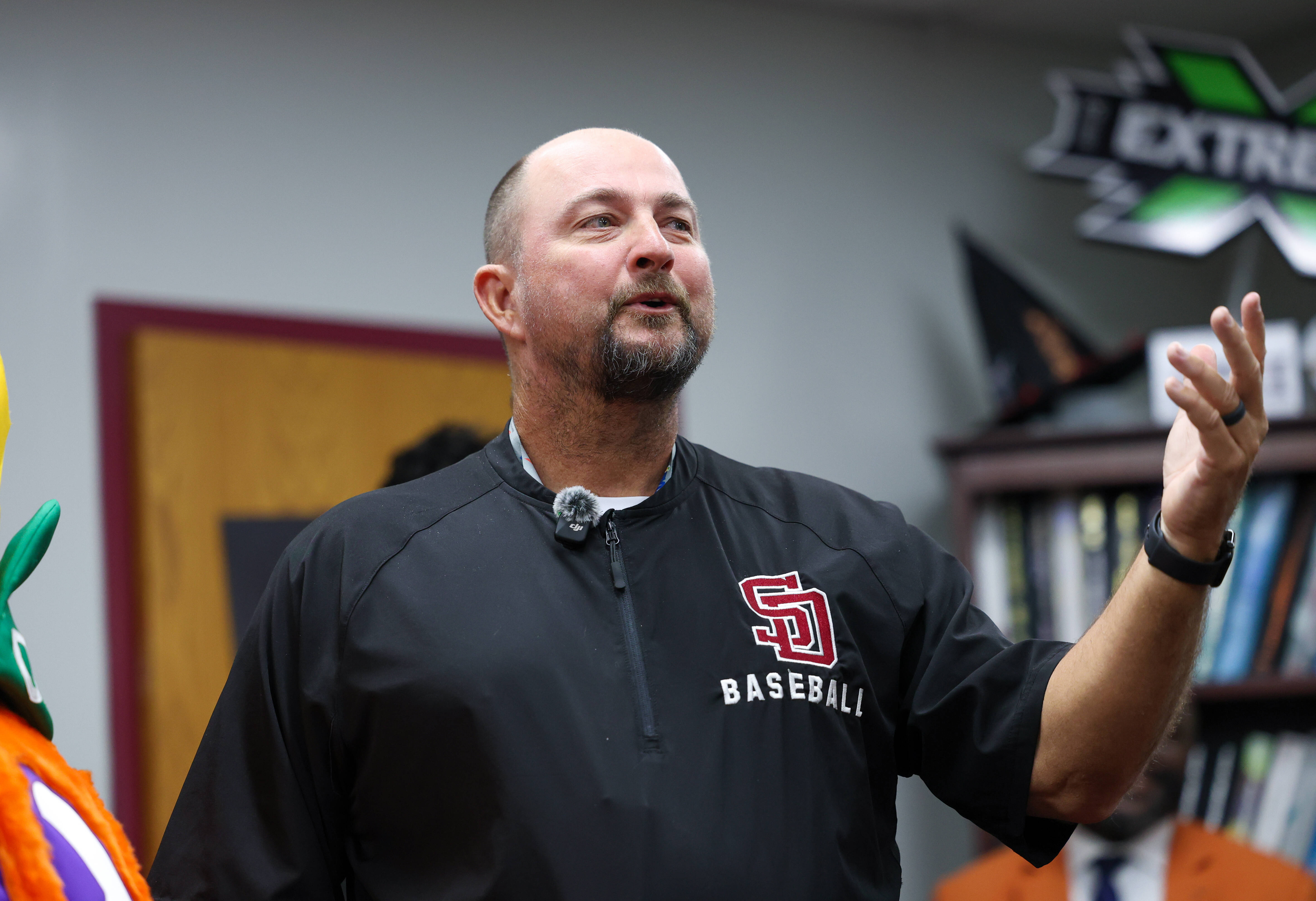 best_f07c7cb5a9b43c730821_9_16_25_BigDayMSD_CoachFiz-Gerald_32.jpg